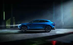   Aston Martin DBX707 - 2022