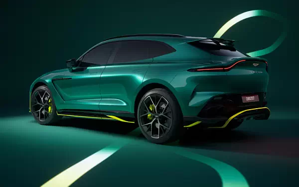   Aston Martin DBX707 AMR24 UK-spec - 2024