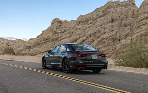   Audi S8 US-spec - 2022