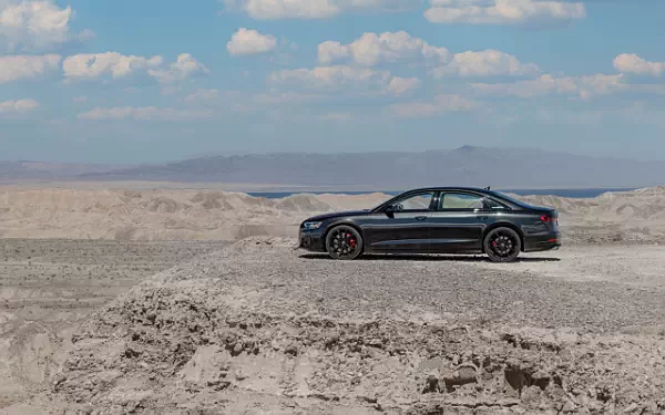   Audi S8 US-spec - 2022