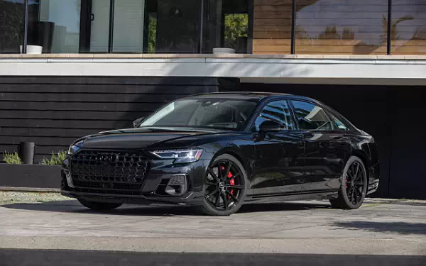   Audi S8 US-spec - 2022