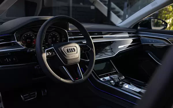   Audi S8 US-spec - 2022
