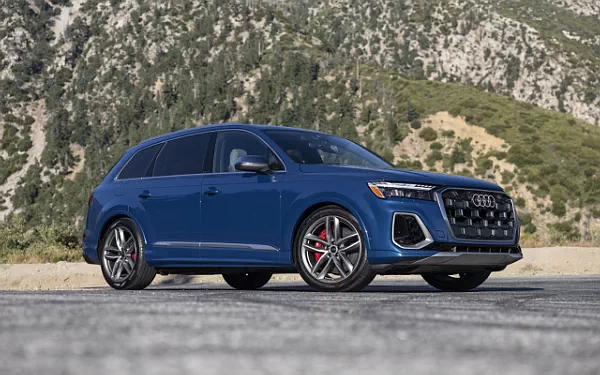   Audi SQ7 TFSI (Ascari Blue Metallic) US-spec - 2025