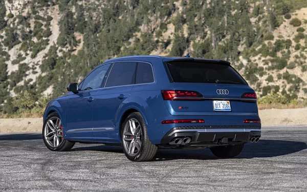   Audi SQ7 TFSI (Ascari Blue Metallic) US-spec - 2025