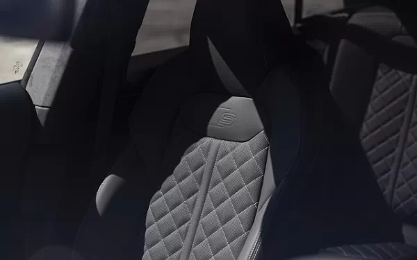   Audi SQ7 TFSI (Ascari Blue Metallic) US-spec - 2025