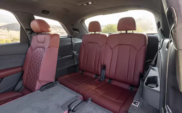   Audi SQ7 TFSI Black Optic Package (Daytona Grey) US-spec - 2025