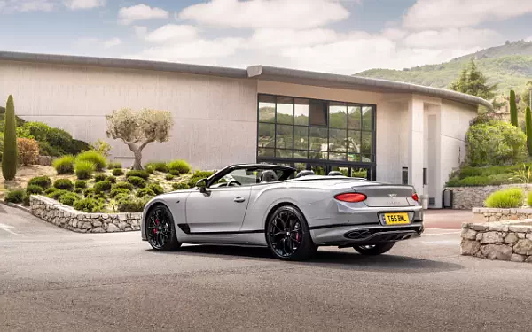   Bentley Continental GT S Convertible - 2022