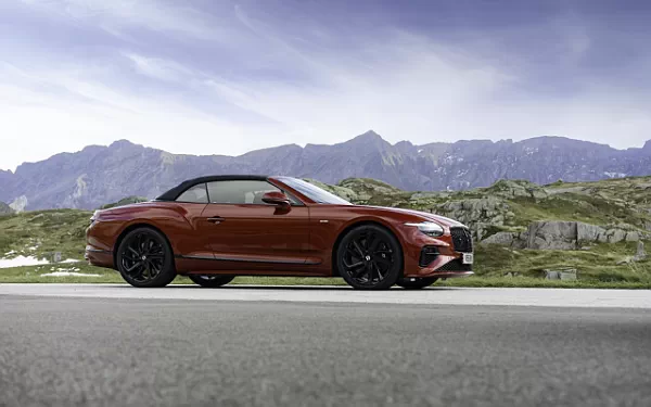   Bentley Continental GT Speed Convertible First Edition (Candy Red) - 2024