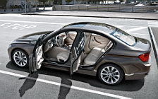   BMW 320d Sedan Modern Line - 2012