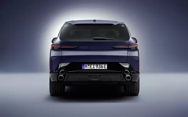   BMW XM Label - 2025