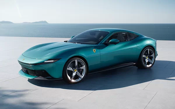  Ferrari Amalfi (Verde Costiera) - 2025