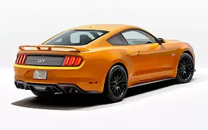  Ford Mustang GT Performance Package - 2017