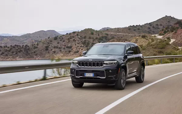  Jeep Grand Cherokee Overland 4xe EU-spec - 2022