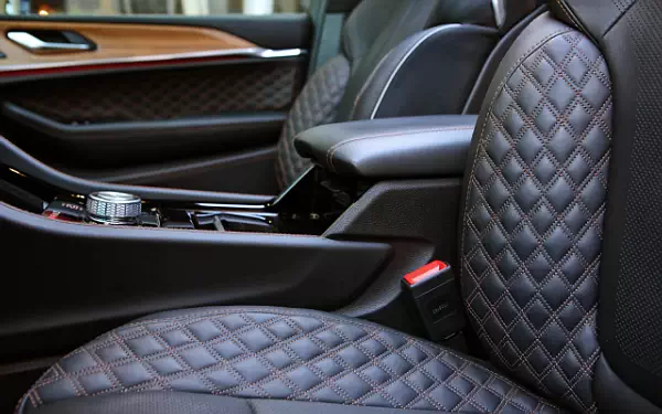   Jeep Grand Cherokee Summit Reserve 4xe EU-spec - 2022