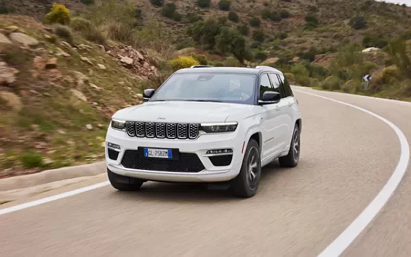   Jeep Grand Cherokee Summit Reserve 4xe EU-spec - 2023