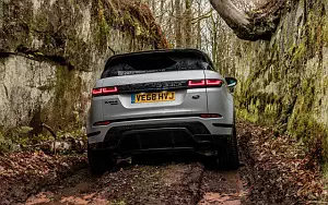   Range Rover Evoque P300 HSE R-Dynamic Black Pack UK-spec - 2019