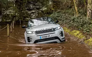   Range Rover Evoque P300 HSE R-Dynamic Black Pack UK-spec - 2019