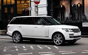   Range Rover Autobiography Black Long Wheelbase UK-spec - 2014