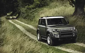   Land Rover Defender 90 D240 SE Explorer Pack - 2020