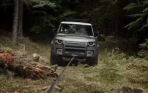   Land Rover Defender 90 D240 SE Explorer Pack - 2020