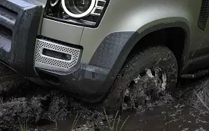   Land Rover Defender 90 D240 SE Explorer Pack - 2020