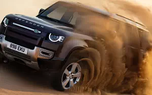   Land Rover Defender 130 P400 SE (Sedona Red) - 2023