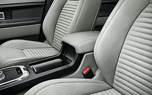   Land Rover Discovery Sport HSE Luxury - 2015