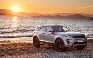   Range Rover Evoque R-Dynamic (Seoul Pearl Silver) - 2019