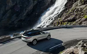   Range Rover Velar R-Dynamic D300 HSE Black Pack - 2017