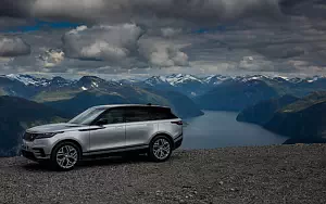   Range Rover Velar R-Dynamic D300 HSE Black Pack - 2017