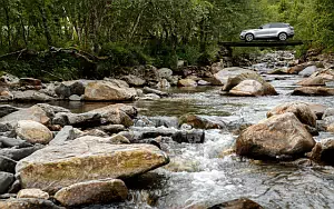   Range Rover Velar R-Dynamic D300 HSE Black Pack - 2017