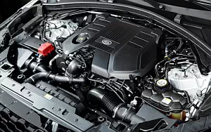   Range Rover Velar R-Dynamic D300 HSE Black Pack - 2017