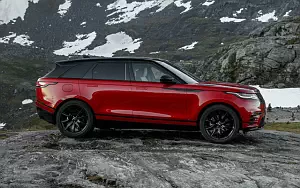   Range Rover Velar R-Dynamic D300 HSE Black Pack - 2017