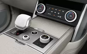   Range Rover SV Intrepid - 2022