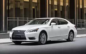   Lexus LS 600h L CA-spec - 2013