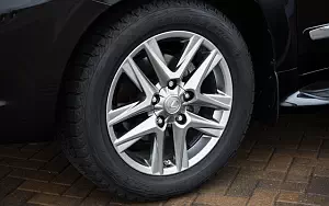   Lexus LX 570 CA-spec - 2013