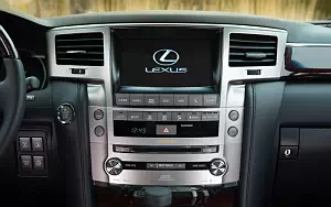   Lexus LX 570 CA-spec - 2013