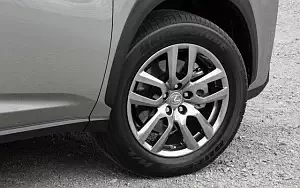   Lexus NX 200t CA-spec - 2014