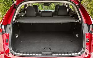   Lexus NX 300h CA-spec - 2014