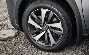   Lexus NX 300h CA-spec - 2017