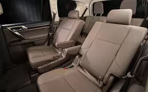   Lexus GX 460 Sport Design Package US-spec - 2017