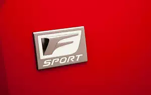   Lexus IS 200t F SPORT US-spec - 2015