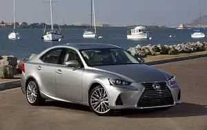   Lexus IS 200t US-spec - 2016