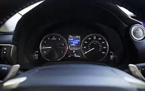   Lexus IS 200t US-spec - 2016