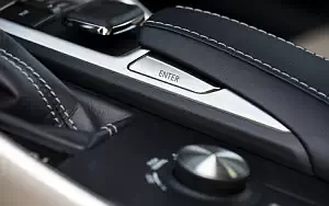   Lexus IS 200t US-spec - 2016