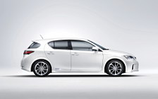   Lexus CT200h - 2010