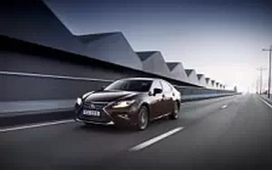   Lexus ES 250 - 2015