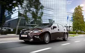   Lexus ES 250 - 2015