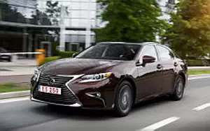   Lexus ES 250 - 2015
