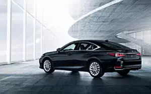   Lexus ES 250 - 2018